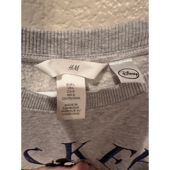H&M Disney Mickey Mouse Grey Crewneck Sweatshirt L - Picture 3 of 3